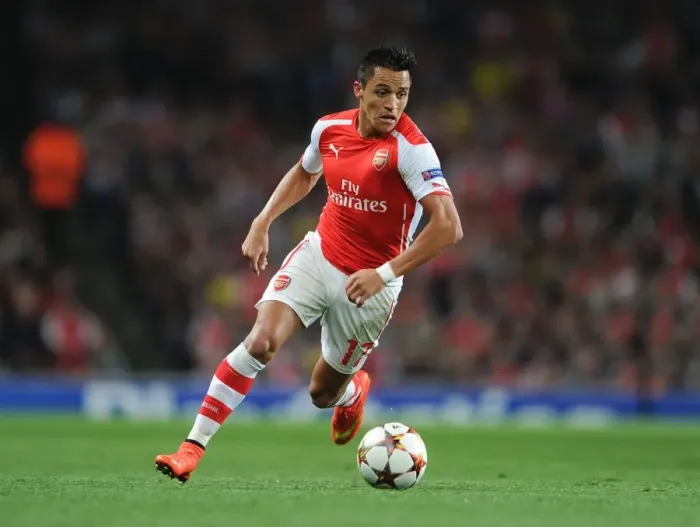 Framed Print : Arsenal's Alexis Sanchez in Action: Arsenal vs Besiktas, 2014 UEFA Champions League Qualifiers