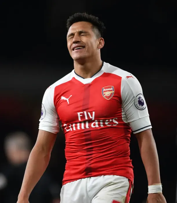 Framed Print : Arsenal's Alexis Sanchez in Action: Arsenal vs West Ham United, Premier League 2016-17