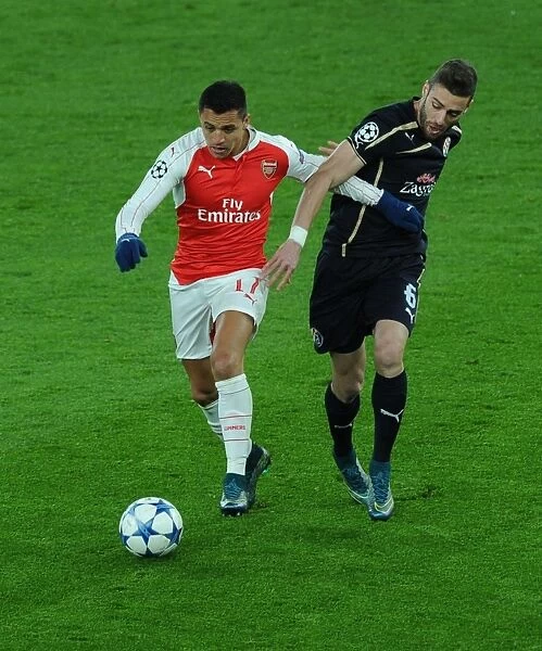 Arsenal's Alexis Sanchez vs. Ivo Pinto: A Battle in the 2015-16 UEFA Champions League