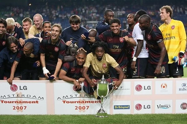 Arsenal's Amsterdam Triumph: 1-0 Victory over Ajax
