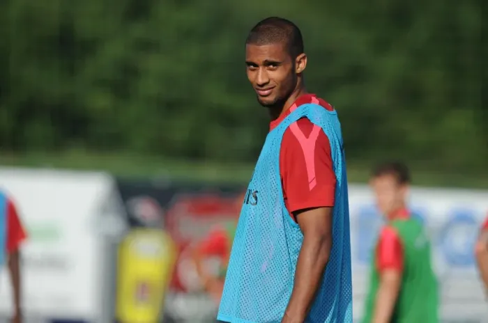 Framed Print : Arsenal's Armand Traore at Pre-Season Training, Austria 2010