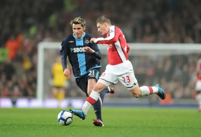 Framed Print : Arsenal's Arshavin Scores Twice: 2-0 Win Over West Ham United, Barclays Premier League, Emirates Stadium
