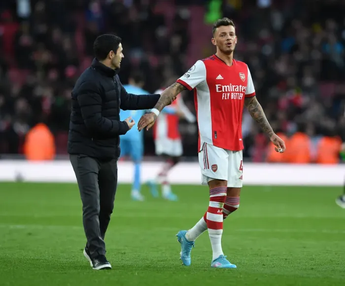 Framed Print : Arsenal's Arteta and White Celebrate Victory over Brentford