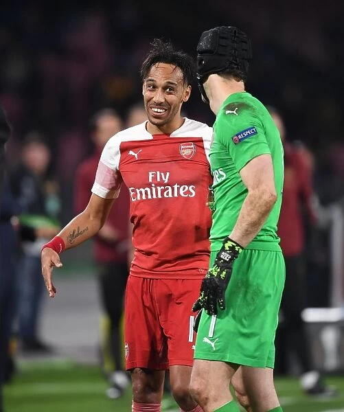 Arsenal's Aubameyang and Cech Celebrate Quarter-Final Victory Over Napoli