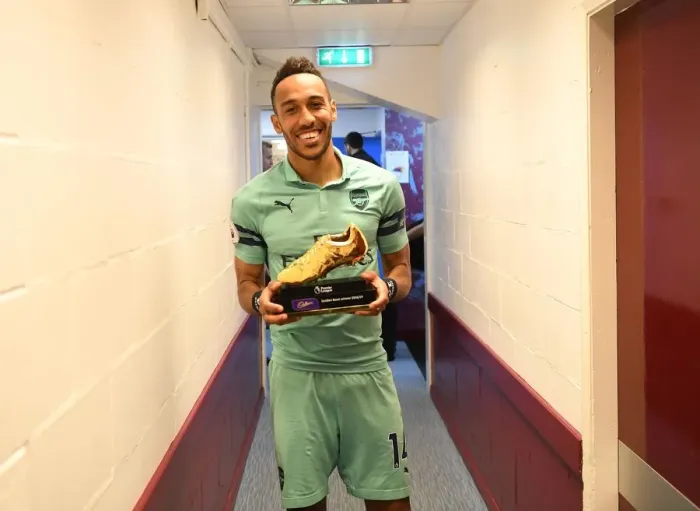 Framed Print : Arsenal's Aubameyang Claims 2018-19 Premier League Golden Boot at Burnley Framed Print : Arsenal's Aubameyang Claims 2018-19 Premier League Golden Boot at Burnley