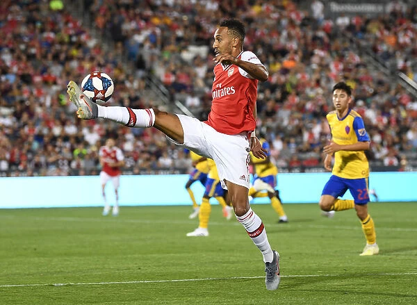 Arsenal's Aubameyang Dazzles in 2019 Colorado Pre-Season Match