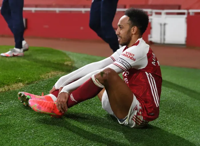 Framed Print : Arsenal's Aubameyang Faces Manchester City in Empty Emirates Stadium - Premier League 2021