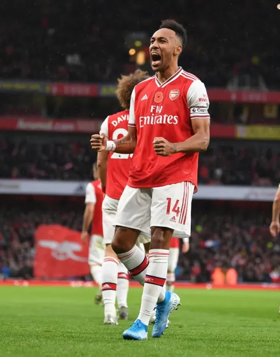Framed Print : Arsenal's Aubameyang Faces Wolverhampton in Premier League Showdown