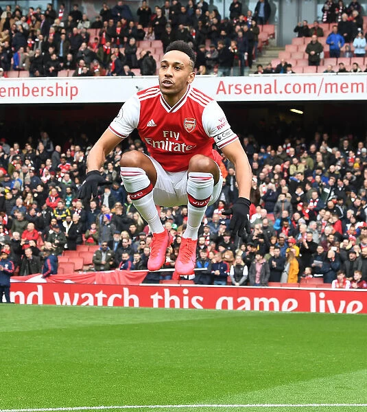 Arsenal's Aubameyang Gears Up for Arsenal v West Ham Premier League Clash