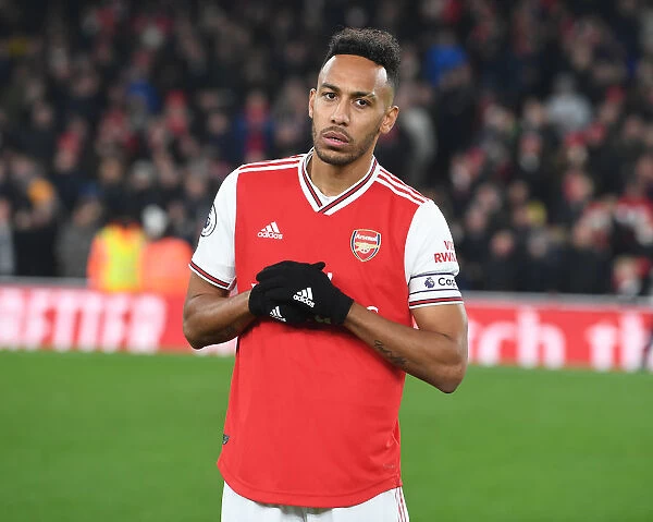 Arsenal's Aubameyang Gears Up for Arsenal vs Manchester United (2019-20)