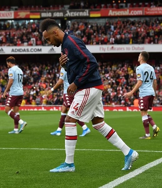 Arsenal's Aubameyang Gears Up for Aston Villa Clash in Premier League (2019-20)