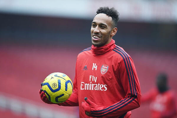 Arsenal's Aubameyang Gears Up for Manchester United Clash (Arsenal v Manchester United, Premier League 2019-20)