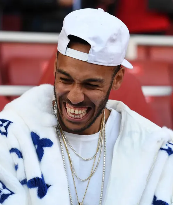 Framed Print : Arsenal's Aubameyang Gears Up: Arsenal FC vs Sheffield United, Premier League (2019-20) Framed Print : Arsenal's Aubameyang Gears Up: Arsenal FC vs Sheffield United, Premier League (2019-20)