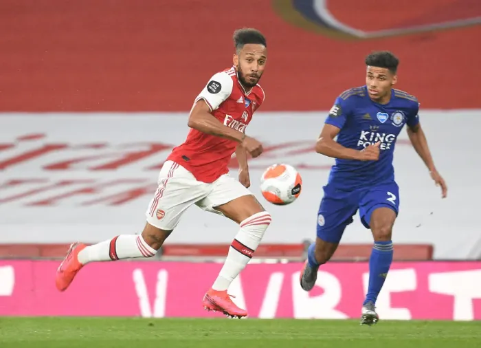 Framed Print : Arsenal's Aubameyang Goes Head-to-Head with Leicester City in Premier League Clash