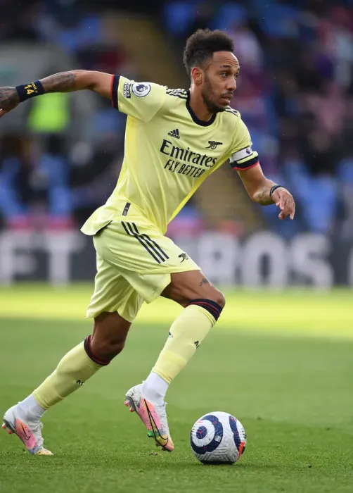 Framed Print : Arsenal's Aubameyang Ignites the Field: Crystal Palace vs. Arsenal, Premier League 2020-21