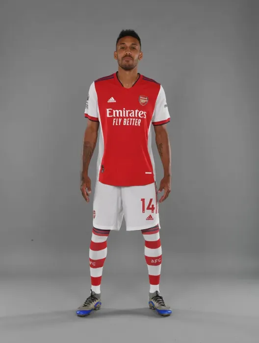 Framed Print : Arsenal's Aubameyang Kicks Off New Season Training