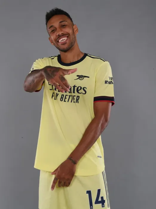 Framed Print : Arsenal's Aubameyang Kicks Off New Season at Training Ground Framed Print : Arsenal's Aubameyang Kicks Off New Season at Training Ground