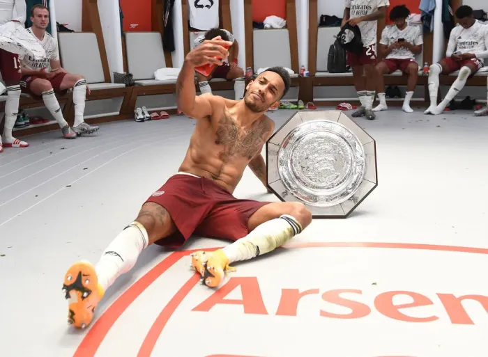 Framed Print : Arsenal's Aubameyang Lifts FA Community Shield after Victory over Liverpool