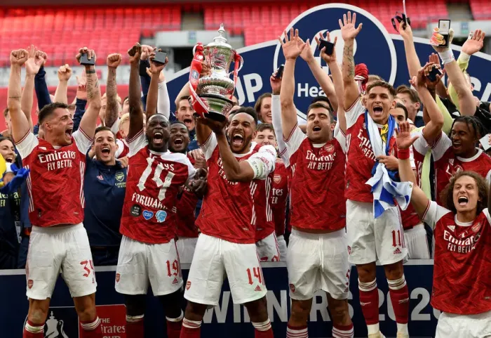 Framed Print : Arsenal's Aubameyang Lifts FA Cup After Empty Arsenal v Chelsea Final Framed Print : Arsenal's Aubameyang Lifts FA Cup After Empty Arsenal v Chelsea Final