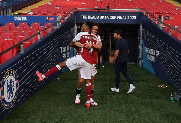 Arsenal's Aubameyang and Luiz Celebrate FA Cup Victory Over Chelsea in Empty Wembley Stadium