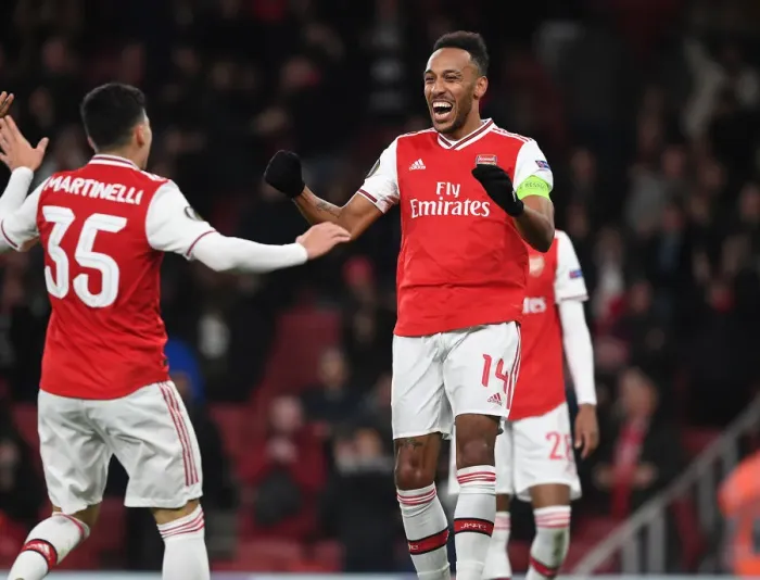 Framed Print : Arsenal's Aubameyang and Martinelli Celebrate Goal in Europa League Clash vs Eintracht Frankfurt