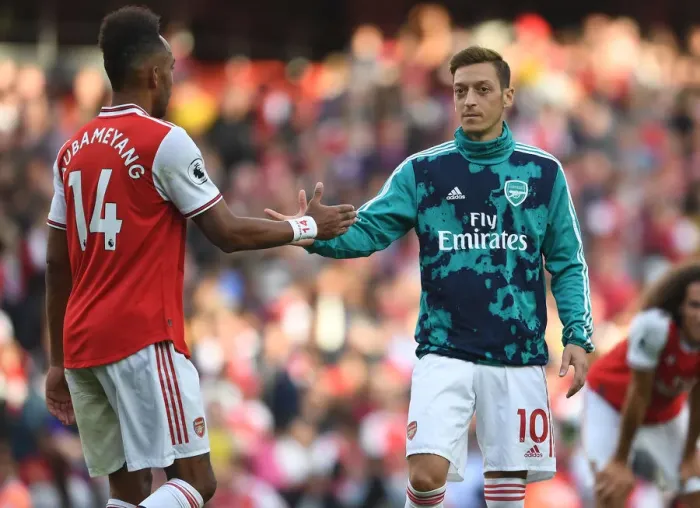 Framed Print : Arsenal's Aubameyang and Ozil: United in Victory After Arsenal vs. Tottenham (2019-20) Framed Print : Arsenal's Aubameyang and Ozil: United in Victory After Arsenal vs. Tottenham (2019-20)