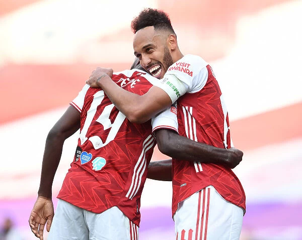 Arsenal's Aubameyang and Pepe Celebrate FA Cup Goals Amid Empty Wembley Stadium (Arsenal v Chelsea, 2020)