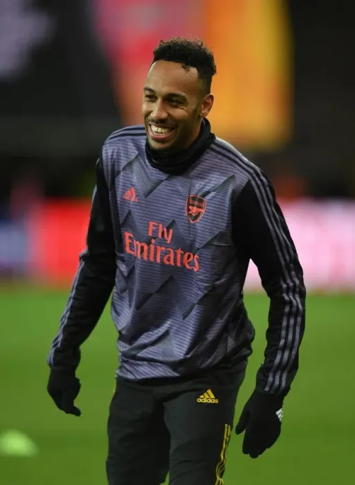 Framed Print : Arsenal's Aubameyang Prepares for Standard Liege Europa League Showdown