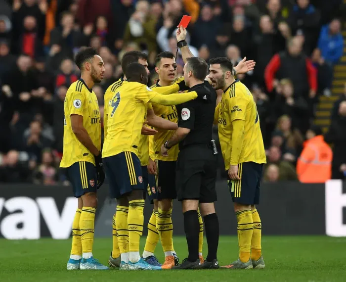 Framed Print : Arsenal's Aubameyang Red-Carded in Crystal Palace vs Arsenal Premier League Clash (2019-20) Framed Print : Arsenal's Aubameyang Red-Carded in Crystal Palace vs Arsenal Premier League Clash (2019-20)