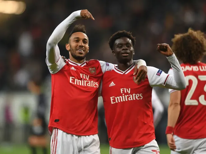 Framed Print : Arsenal's Aubameyang and Saka Celebrate Goals in Eintracht Frankfurt Victory, UEFA Europa League 2019-20 Framed Print : Arsenal's Aubameyang and Saka Celebrate Goals in Eintracht Frankfurt Victory, UEFA Europa League 2019-20