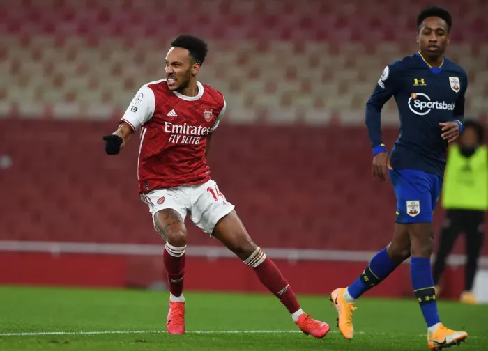 Framed Print : Arsenal's Aubameyang Scores: Arsenal vs Southampton, Premier League 2020-21