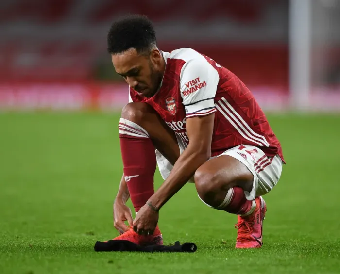 Framed Print : Arsenal's Aubameyang Scores Brace: Arsenal Victory over Southampton (December 2020)