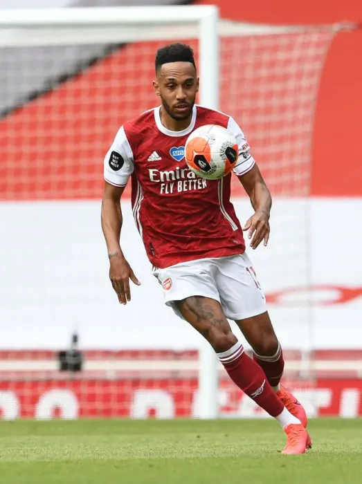 Framed Print : Arsenal's Aubameyang Scores Brilliant Goals in Arsenal's Victory over Watford (2019-20 Premier League)