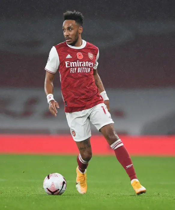 Framed Print : Arsenal's Aubameyang Scores the Difference: Arsenal vs. Aston Villa (2020-21) Framed Print : Arsenal's Aubameyang Scores the Difference: Arsenal vs. Aston Villa (2020-21)