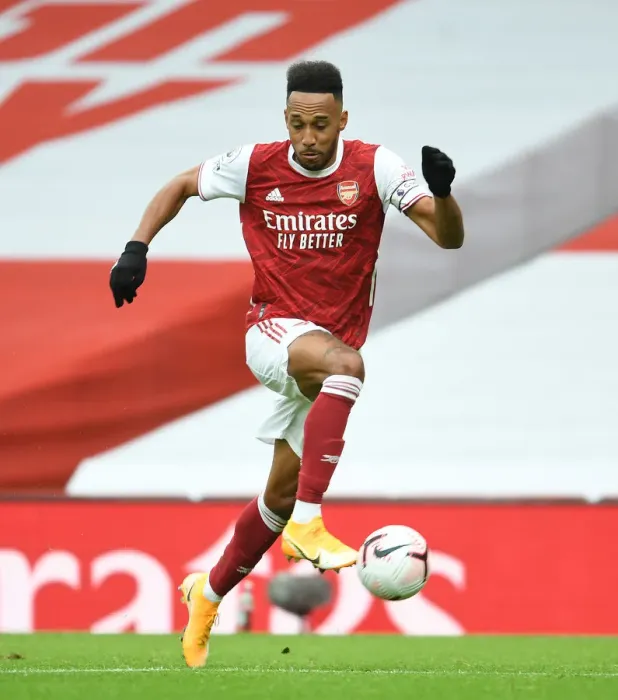 Framed Print : Arsenal's Aubameyang Scores in Empty Emirates: Arsenal vs. Sheffield United (2020-21) Framed Print : Arsenal's Aubameyang Scores in Empty Emirates: Arsenal vs. Sheffield United (2020-21)