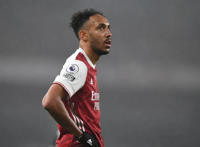 Framed Print : Arsenal's Aubameyang Scores in Empty Emirates: Arsenal vs Aston Villa, 2020-21 Premier League Framed Print : Arsenal's Aubameyang Scores in Empty Emirates: Arsenal vs Aston Villa, 2020-21 Premier League