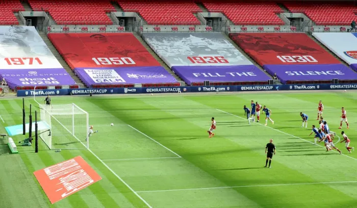 Framed Print : Arsenal's Aubameyang Scores Empty FA Cup Penalty Against Chelsea (2020) Framed Print : Arsenal's Aubameyang Scores Empty FA Cup Penalty Against Chelsea (2020)