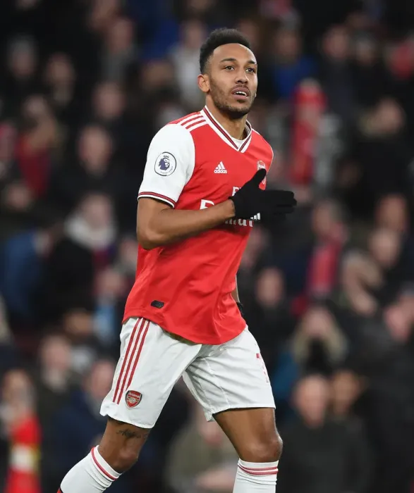 Framed Print : Arsenal's Aubameyang Scores Third Goal in Arsenal vs. Everton Premier League Clash Framed Print : Arsenal's Aubameyang Scores Third Goal in Arsenal vs. Everton Premier League Clash
