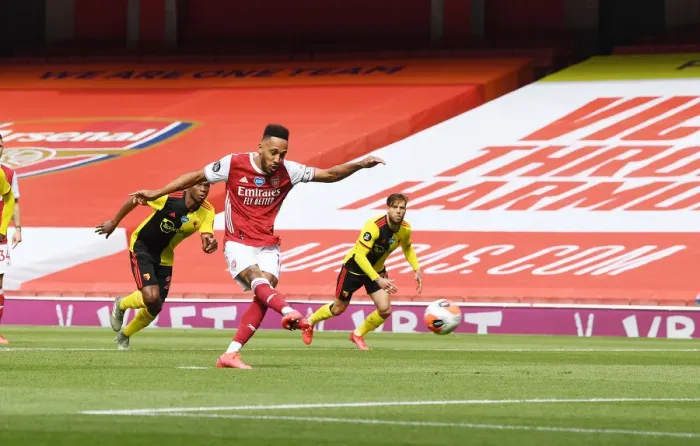 Framed Print : Arsenal's Aubameyang Scores Penalty in Arsenal v Watford Premier League Clash (2019-20)