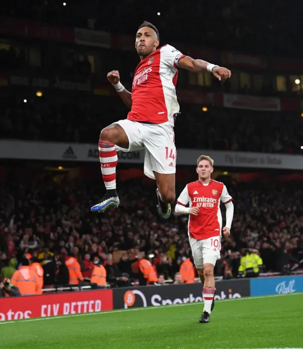 Framed Print : Arsenal's Aubameyang Scores His Second Goal: A Triumphant Moment at Emirates Stadium (2021-22) Framed Print : Arsenal's Aubameyang Scores His Second Goal: A Triumphant Moment at Emirates Stadium (2021-22)
