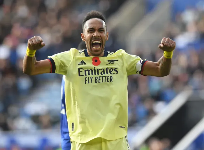 Framed Print : Arsenal's Aubameyang Scores Thriller, Celebrates in Style: Premier League Victory vs Leicester City, 2021-22 Framed Print : Arsenal's Aubameyang Scores Thriller, Celebrates in Style: Premier League Victory vs Leicester City, 2021-22