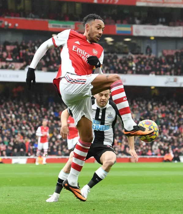 Framed Print : Arsenal's Aubameyang Shines in Arsenal vs Newcastle United (2021-22) Framed Print : Arsenal's Aubameyang Shines in Arsenal vs Newcastle United (2021-22)