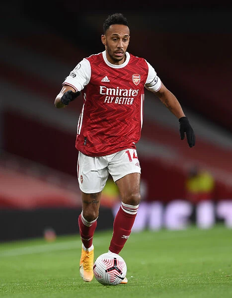 Arsenal's Aubameyang Shines in Empty Emirates: Arsenal vs. Leicester City (2020-21)