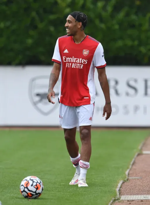 Framed Print : Arsenal's Aubameyang Stars in Pre-Season Victory over Millwall Framed Print : Arsenal's Aubameyang Stars in Pre-Season Victory over Millwall