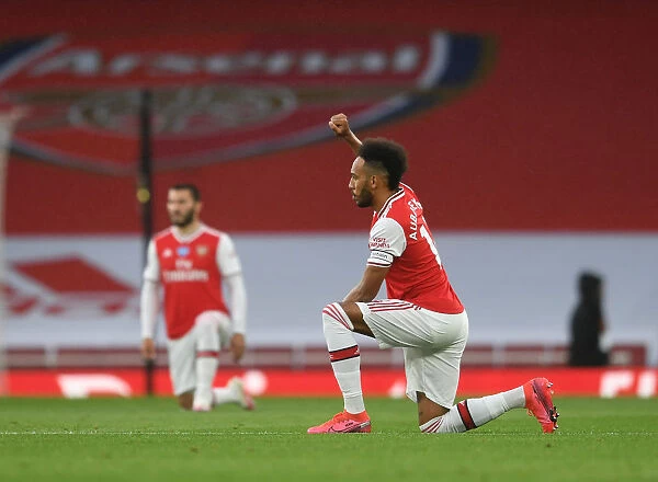 Arsenal's Aubameyang Takes a Knee During Arsenal v Leicester City Premier League Match (2019-20)