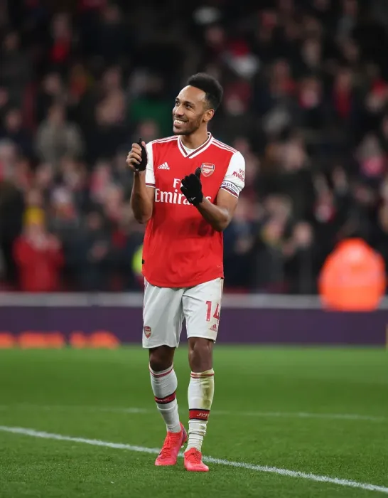 Framed Print : Arsenal's Aubameyang: Thrilling Goal Celebration vs. Everton (2019-20)