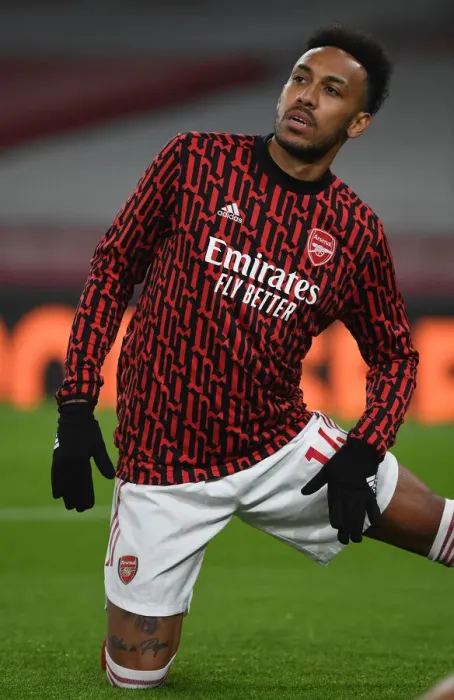 Framed Print : Arsenal's Aubameyang Warm-Up Ahead of Emirates Showdown vs. Wolverhampton (Behind Closed Doors) Framed Print : Arsenal's Aubameyang Warm-Up Ahead of Emirates Showdown vs. Wolverhampton (Behind Closed Doors)