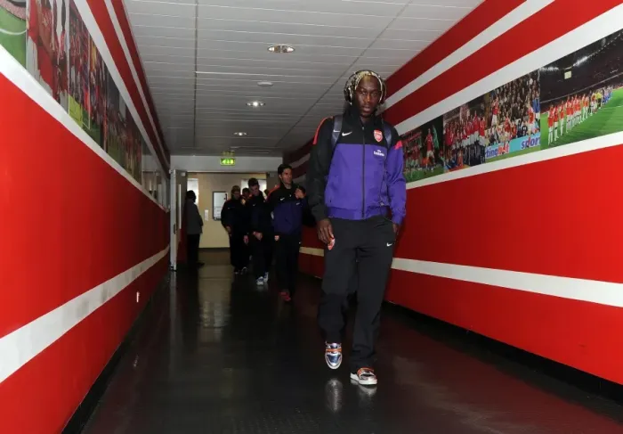 Framed Print : Arsenal's Bacary Sagna Celebrates in Arsenal's 5-2 Victory Over Tottenham Hotspur at Emirates Stadium (2012) Framed Print : Arsenal's Bacary Sagna Celebrates in Arsenal's 5-2 Victory Over Tottenham Hotspur at Emirates Stadium (2012)