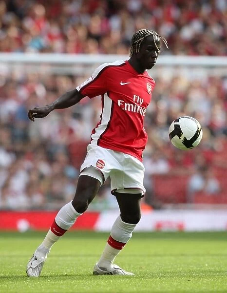 Arsenal's Bacary Sagna Faces Juventus in the Emirates Cup, 2008 (0:1)