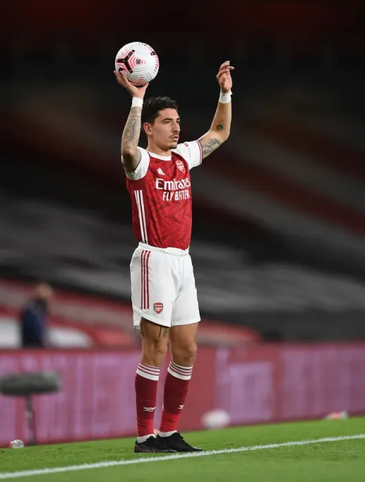 Framed Print : Arsenal's Bellerin in Action: Arsenal vs. West Ham United (2020-21)
